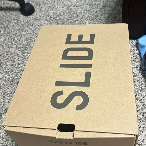 yeezy slide size 10